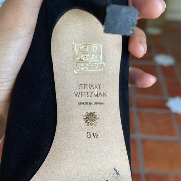 Stuart Weitzman Suede Kitten Heels - Picture 6 of 6